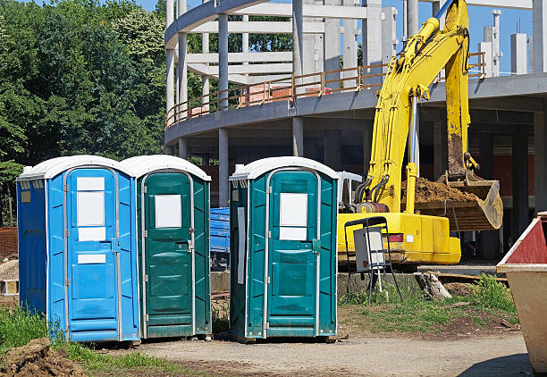 Best Standard Portable Toilet Rental  in Raytown, MO